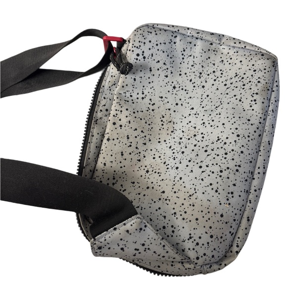 Jordan Speckled Belt Bag - Black and Gray - Picture 2 of 2